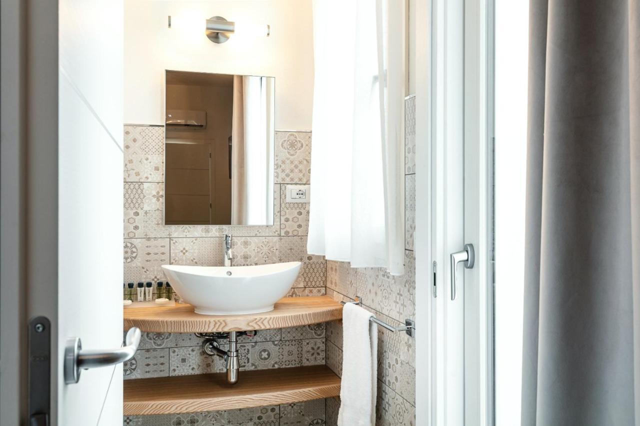 Lungomare Rooms Olbia Dış mekan fotoğraf
